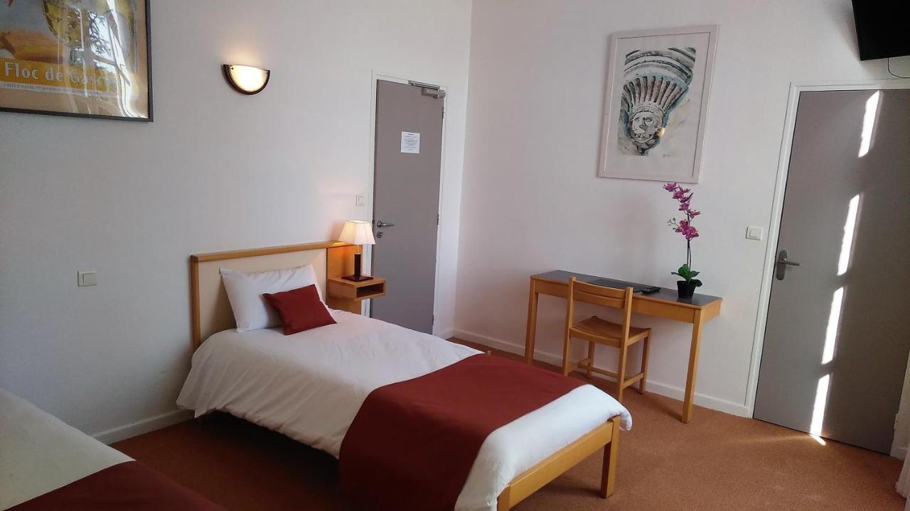 Chateau De Mons Armagnac Hotel Caussens